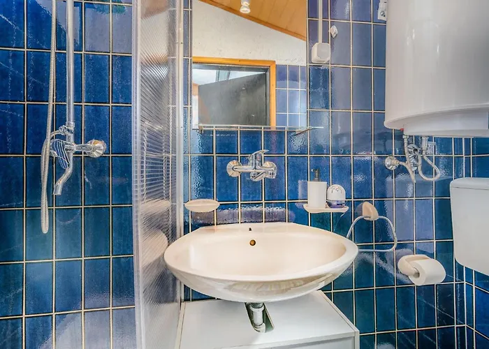 2 Bedroom Gorgeous In Dom wakacyjny