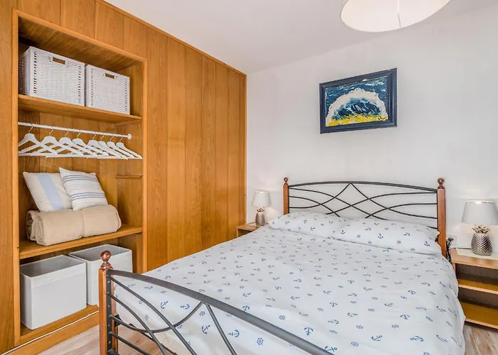 2 Bedroom Gorgeous In * Baška