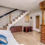2 Bedroom Gorgeous In Casa vacanze Baška