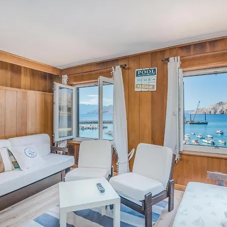 2 Bedroom Gorgeous In