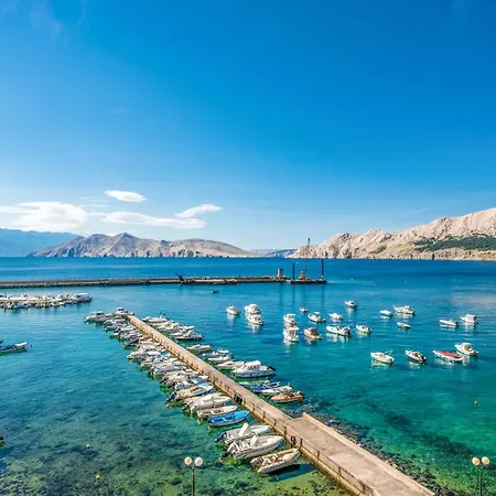 2 Bedroom Gorgeous In Casa vacanze *